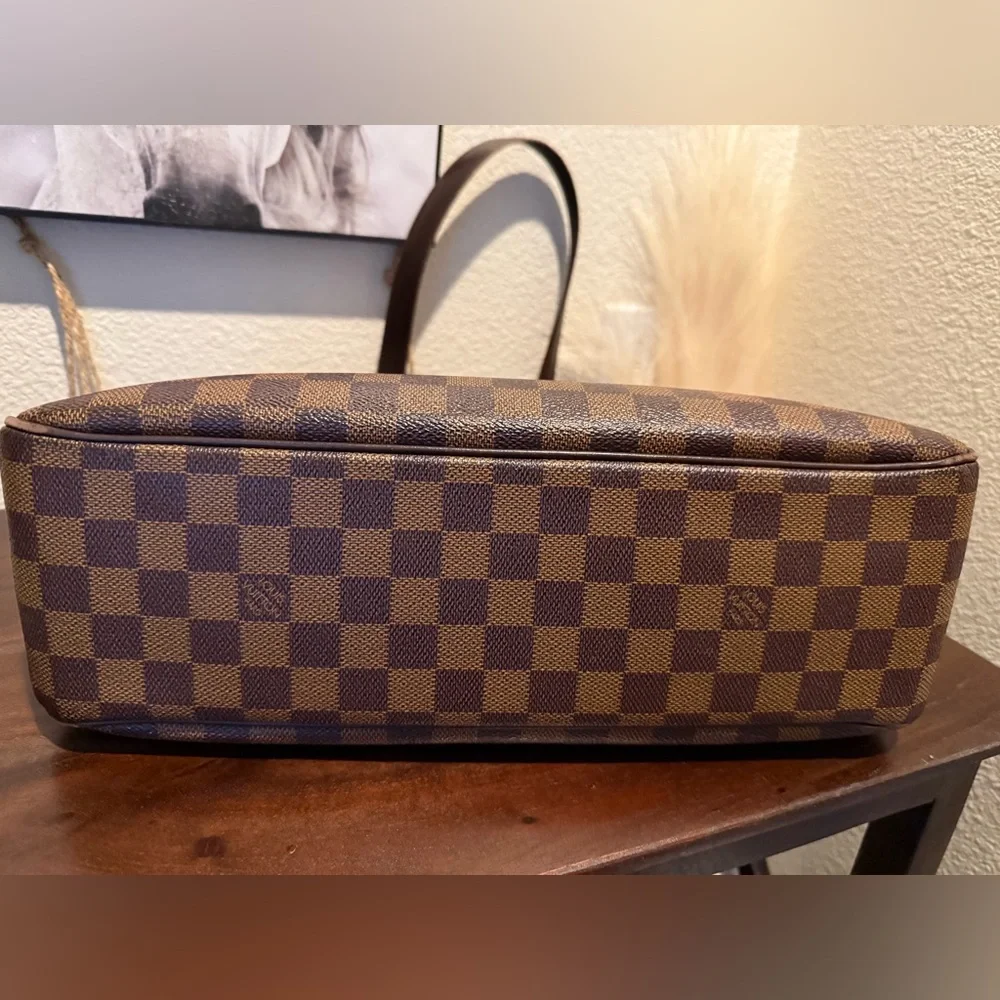 Louis Vuitton Parioli PM Tote - Picture 5 of 14